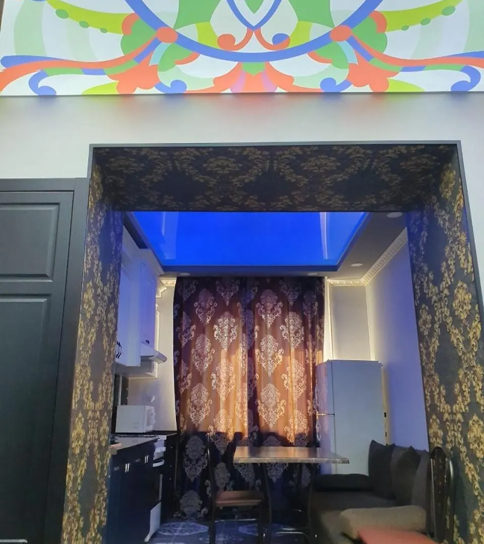 Cozy Apartment In The Center Almaty 0*,